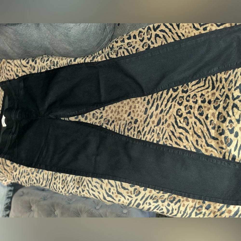 Black jeggings